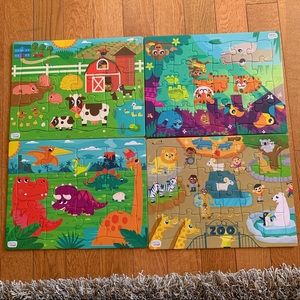 Kids puzzles set of 4(like new)